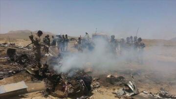 Afganistan’da 2 askeri helikopter düştü: 9 ölü